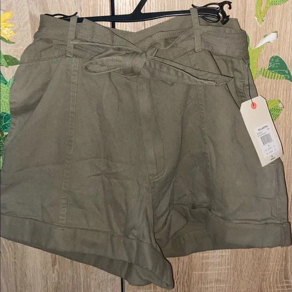 “Day after day” shorts - Picture 2 of 3